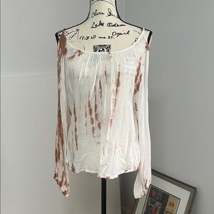 Elan Cream and Brown Tie-Dye Blouse